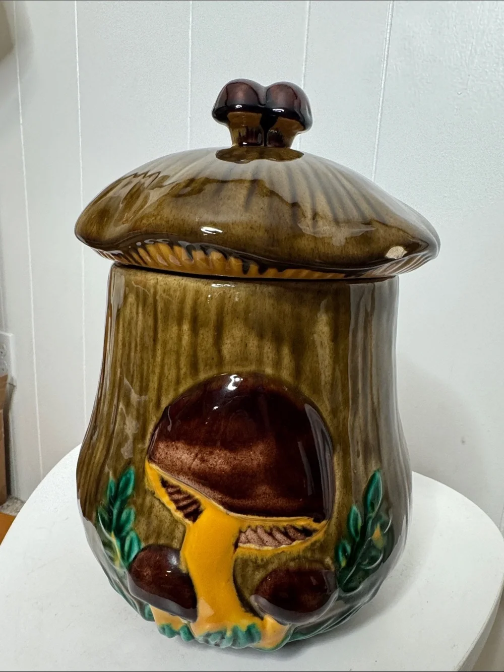 Vintage Arnels ceramic mushroom cookie jar